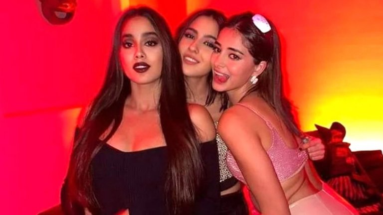 Ananya Panday on why she finds it ‘easy’ to talk to Sara Ali Khan and Janhvi Kapoor