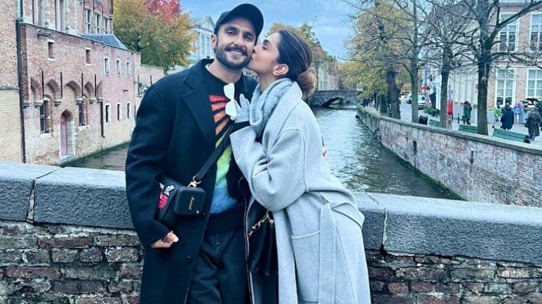 Ranveer Singh wishes wife Deepika Padukone on their 5th wedding anniversary