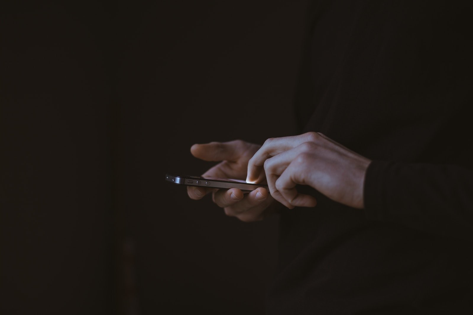 Tech Trends Unleashed: Stay Ahead of the Curve in 2023