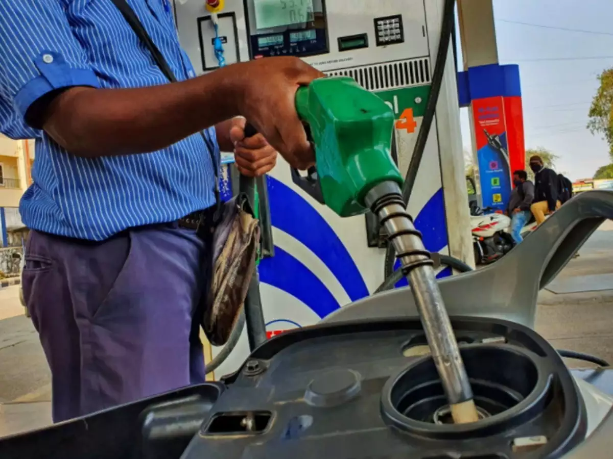 ‘Fuel most expensive in Rajasthan, Congress is looting’: PM Modi promises lowering of fuel costs