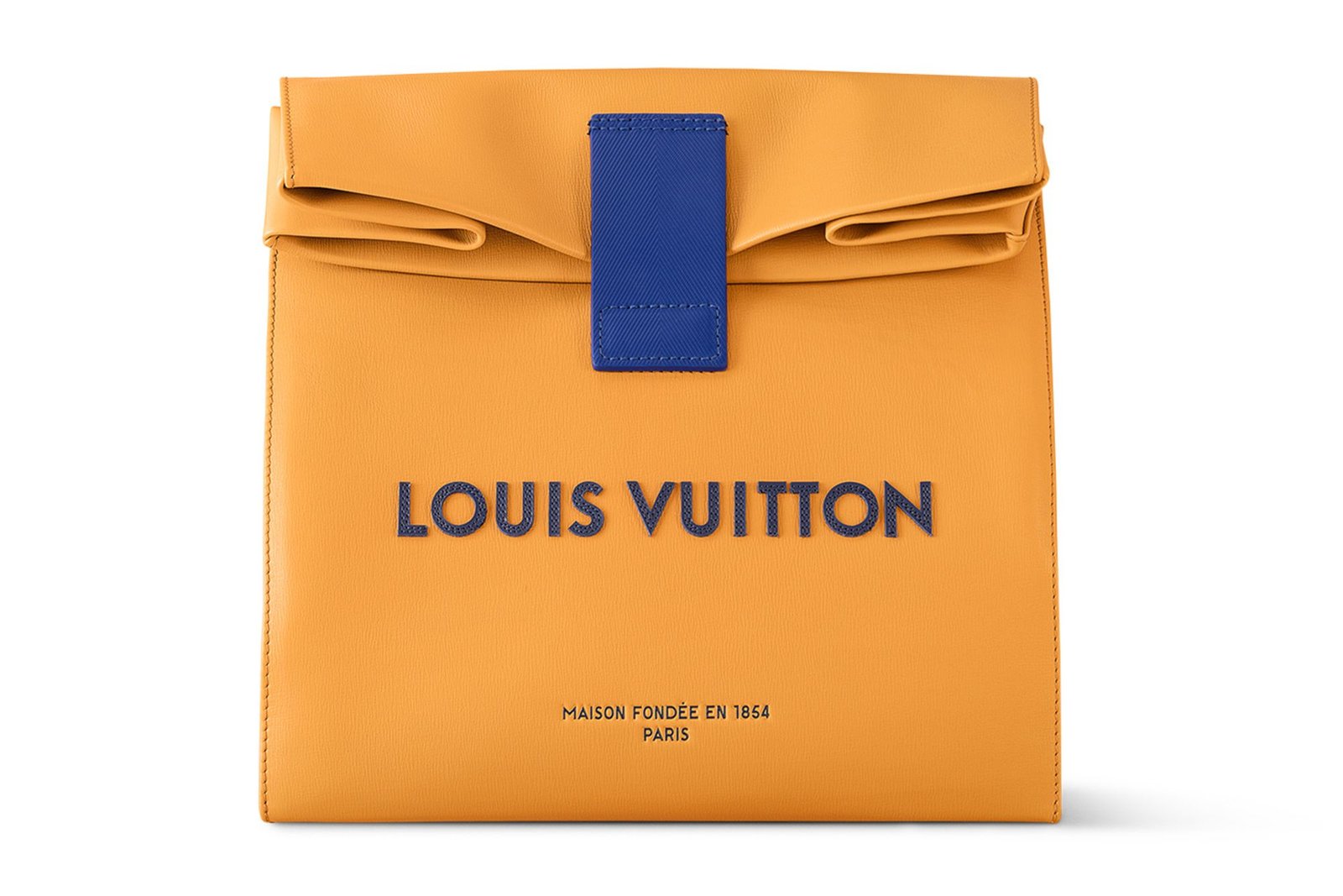 Louis Vuitton’s launches pricey ‘sandwich bag’ at Rs 2.8 lakhs, internet users ask ‘why?’