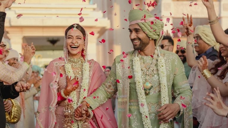 Pulkit Samrat looks dapper in mint green sherwani for his wedding with Kriti Kharbanda which has Gayatri Mantra embroidered all over