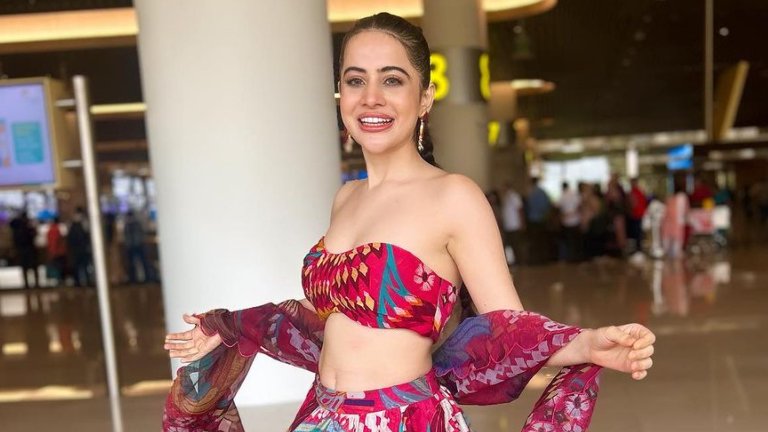 Uorfi Javed to enter Bollywood with Love Sex Aur Dhokha 2