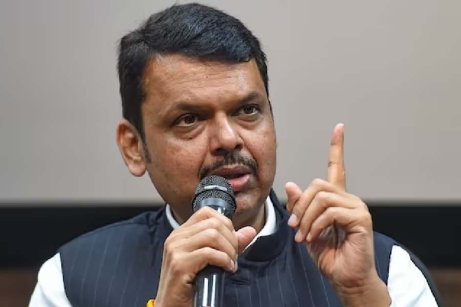 BJP denies any changes in Maharashtra’s leadership, Sticks with Fadnavis