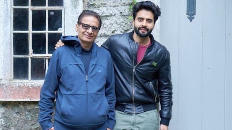 Vashu Bhagnani sells Pooja Entertainments Mumbai office- Reports
