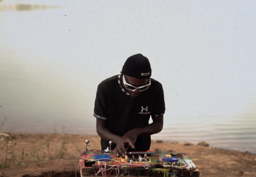 DJ Boboss: Kenya’s self-made musician crafting beats from household items