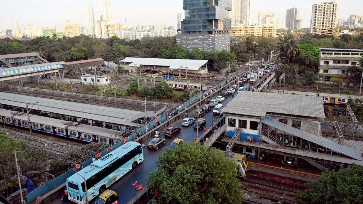 Mumbai’s Elphinstone bridge to close from April 10: Here are alternate routes