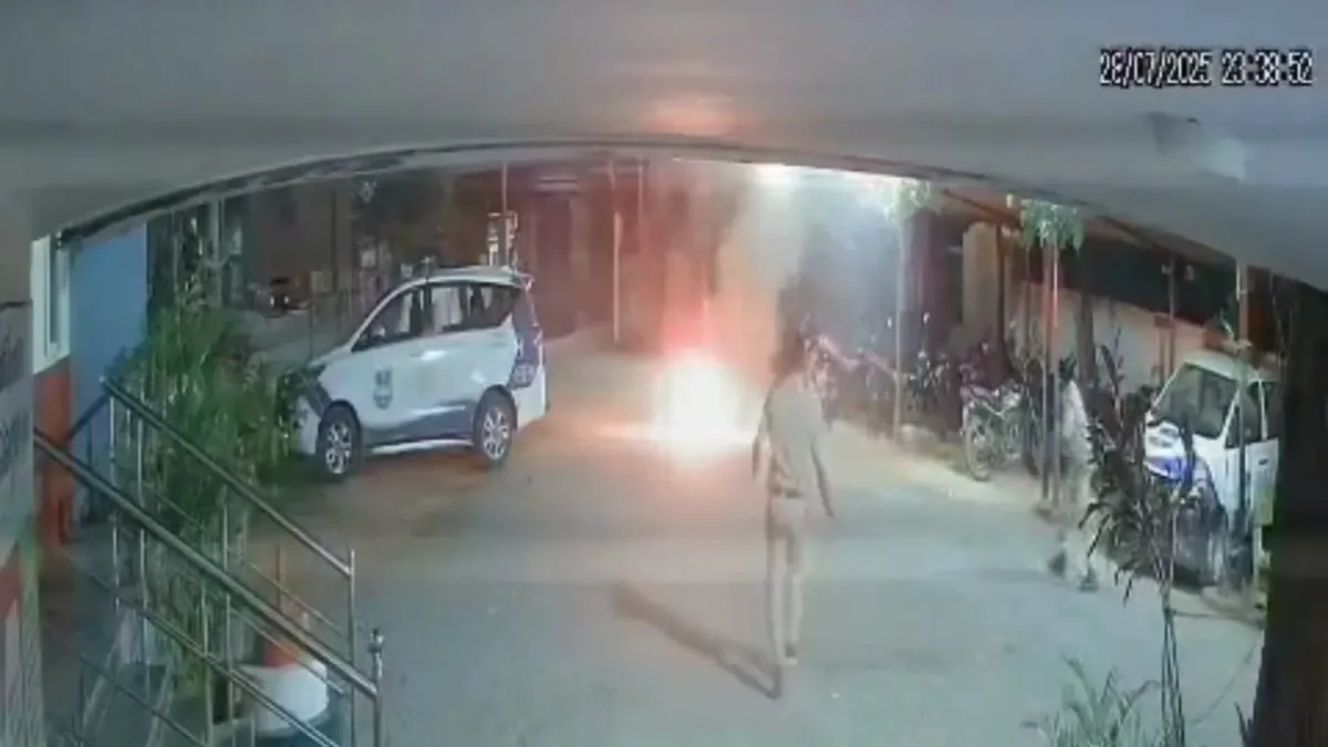 Telangana man sets himself on fire inside police station after drunk-driving case
