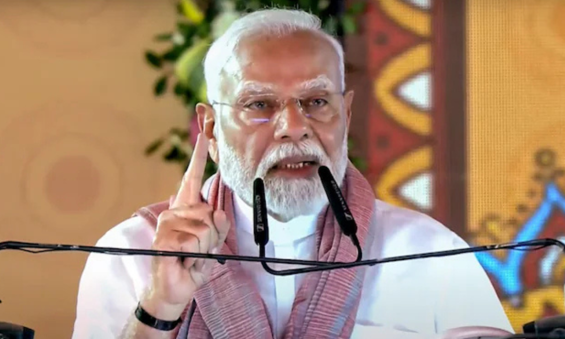 PM Modi in Bihar backs bill to bar ‘criminal netas’