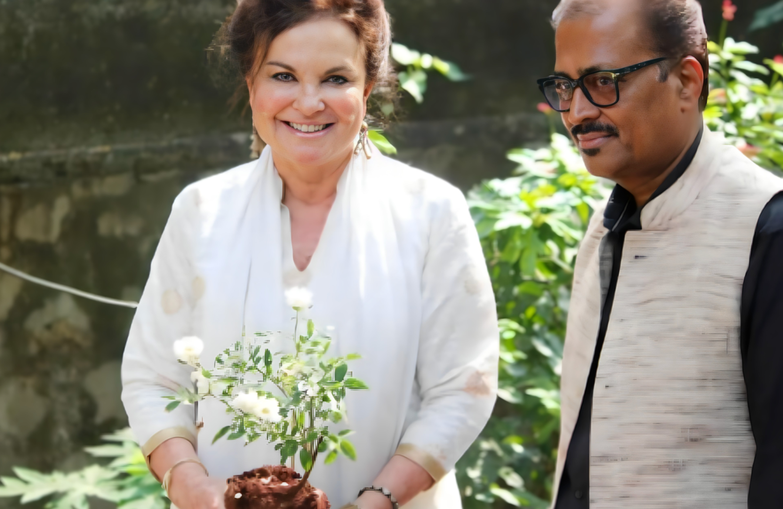 Harmony Foundation & Heidi Kuhn Launch “White Rose Campaign” in Mumbai: A Global Call for Peace & Unity